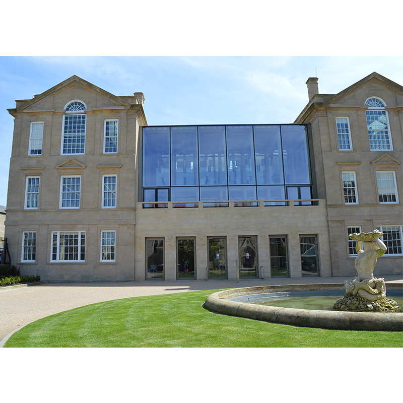Oxford University outpatients building Grade 2 Listed with new annex