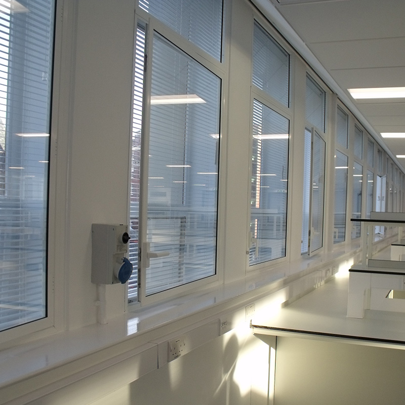 Liverpool University Sherrington Building - science lab with clean room secondary glazing with integral blinds