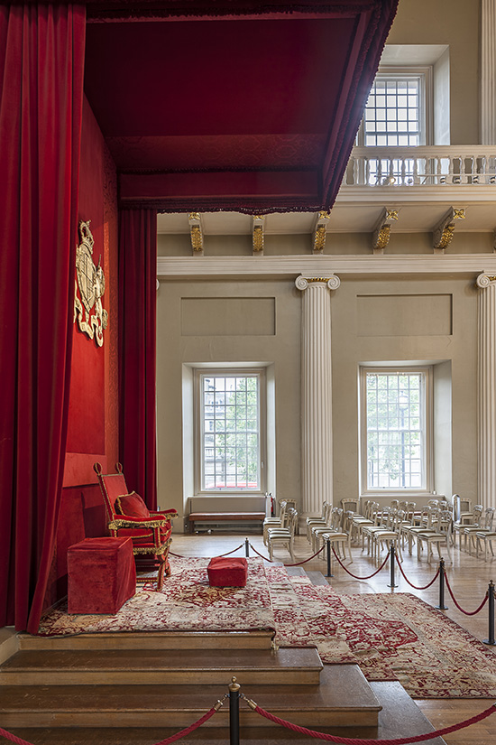Banqueting house throne