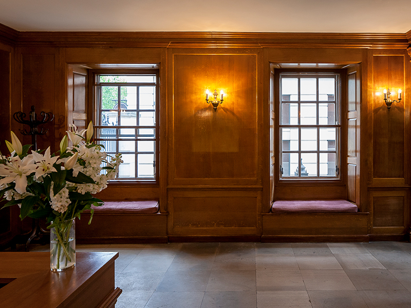 Reception area thermal secondary, Chapter House, London