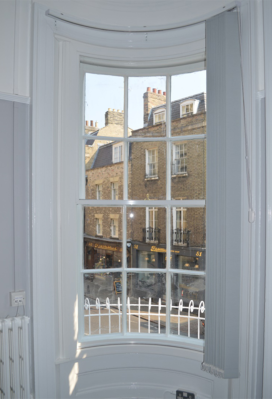 Curved on plan secondary glazing treatment