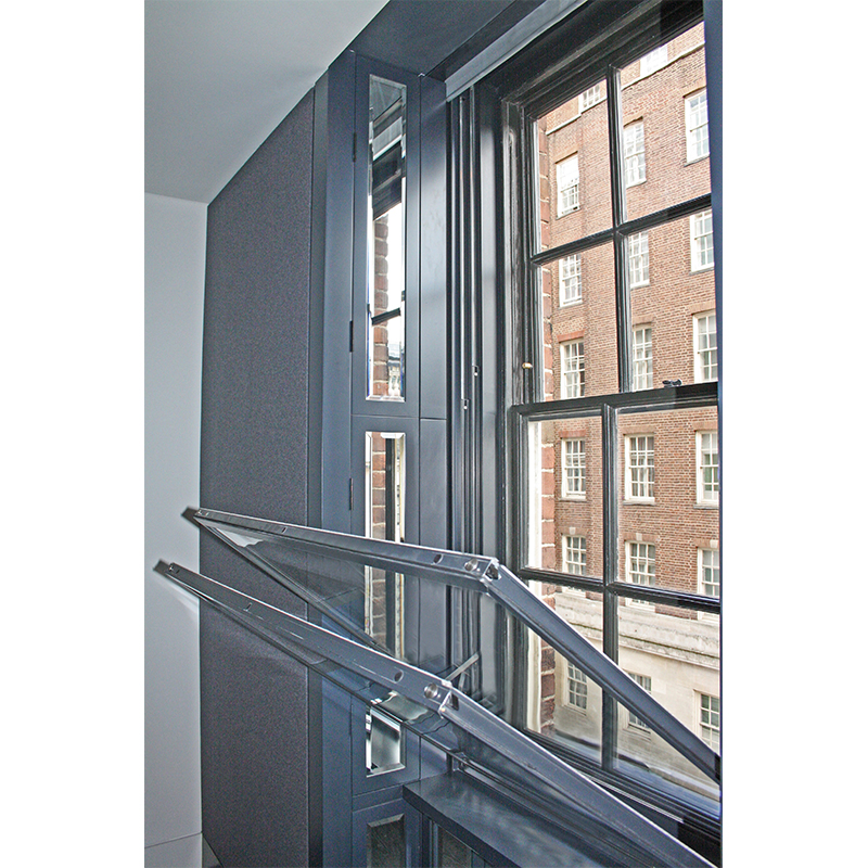 Vertical Sliding windows in tilt position in Grosvenor House, Park Lane