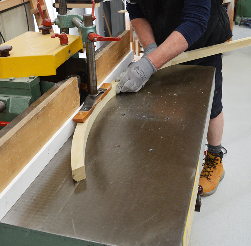 Cutting Ovolo moulding