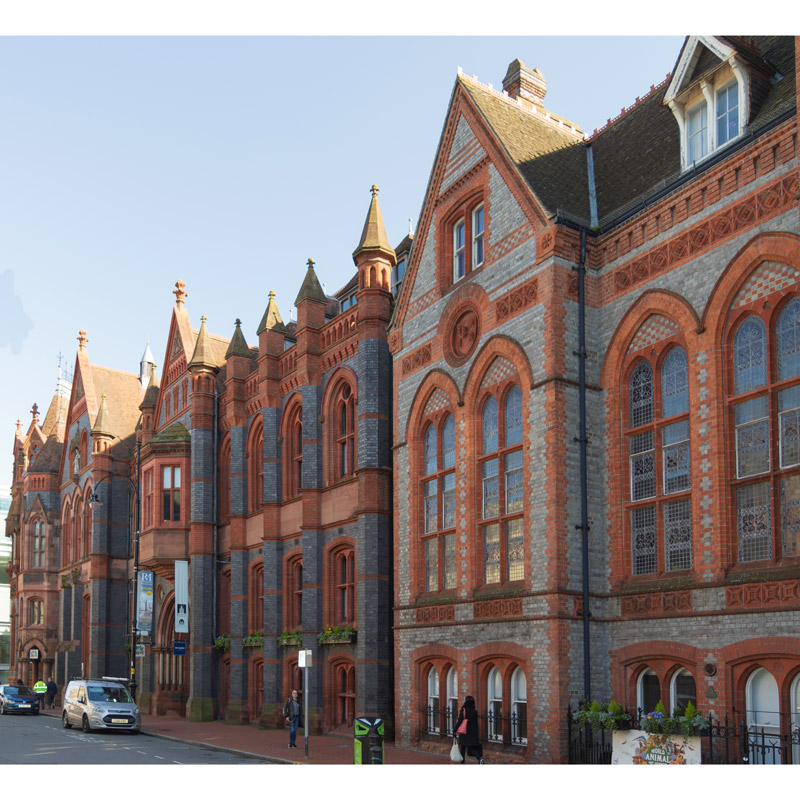 Reading Town Hall external view with gothic arched windows. Selectaglaze secondary glazing was installed to provide upgrades to the original windows in the Ceremonies Room; providing acoustic insulation